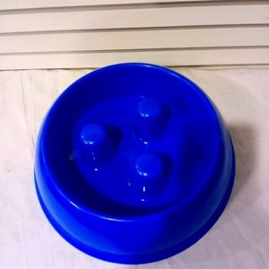 Slow feeding dog bowl